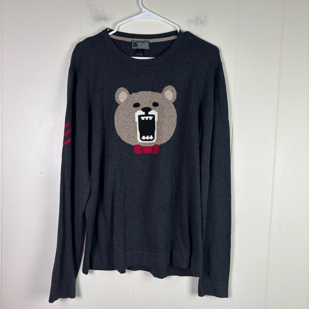 Slate & Stone Men's Crew Neck Sweater Gray Bear Graphic‎ Long Sleeve